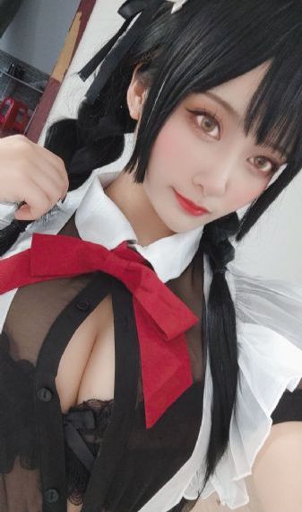 丝袜足交在线播放